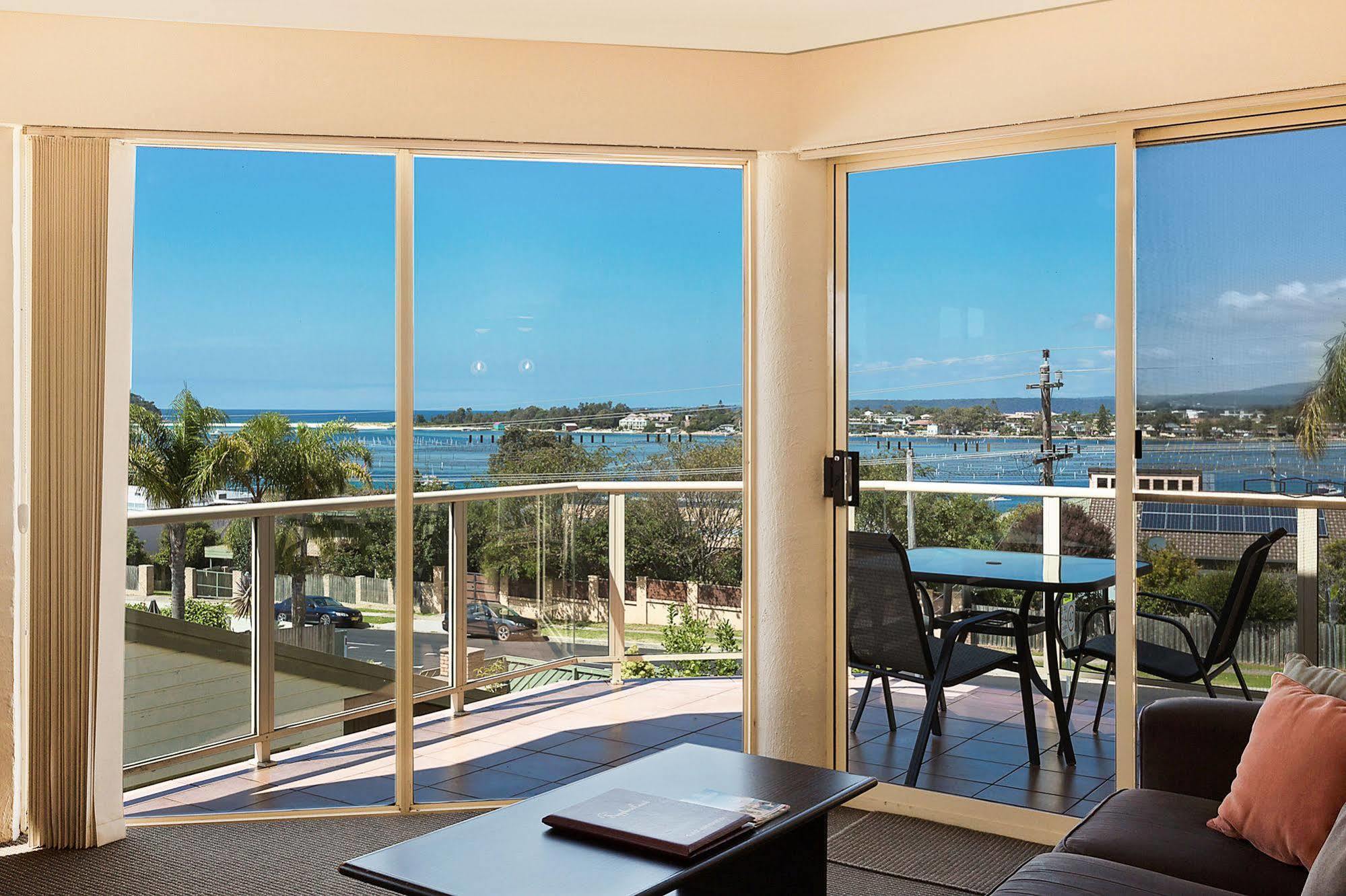 Baywatch Apartments Merimbula Exterior photo